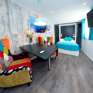  Apartment Sunsands Atico Playa76 Carihuela Spain